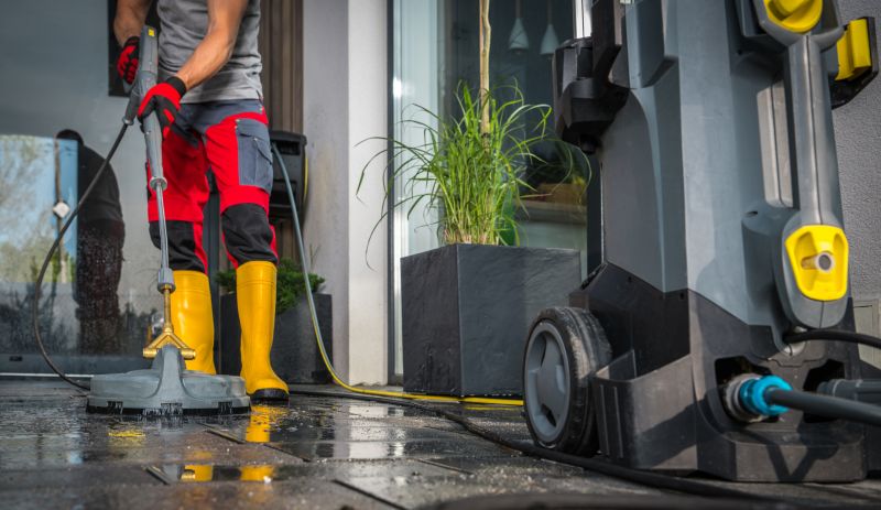 High-Pressure Powerwasher